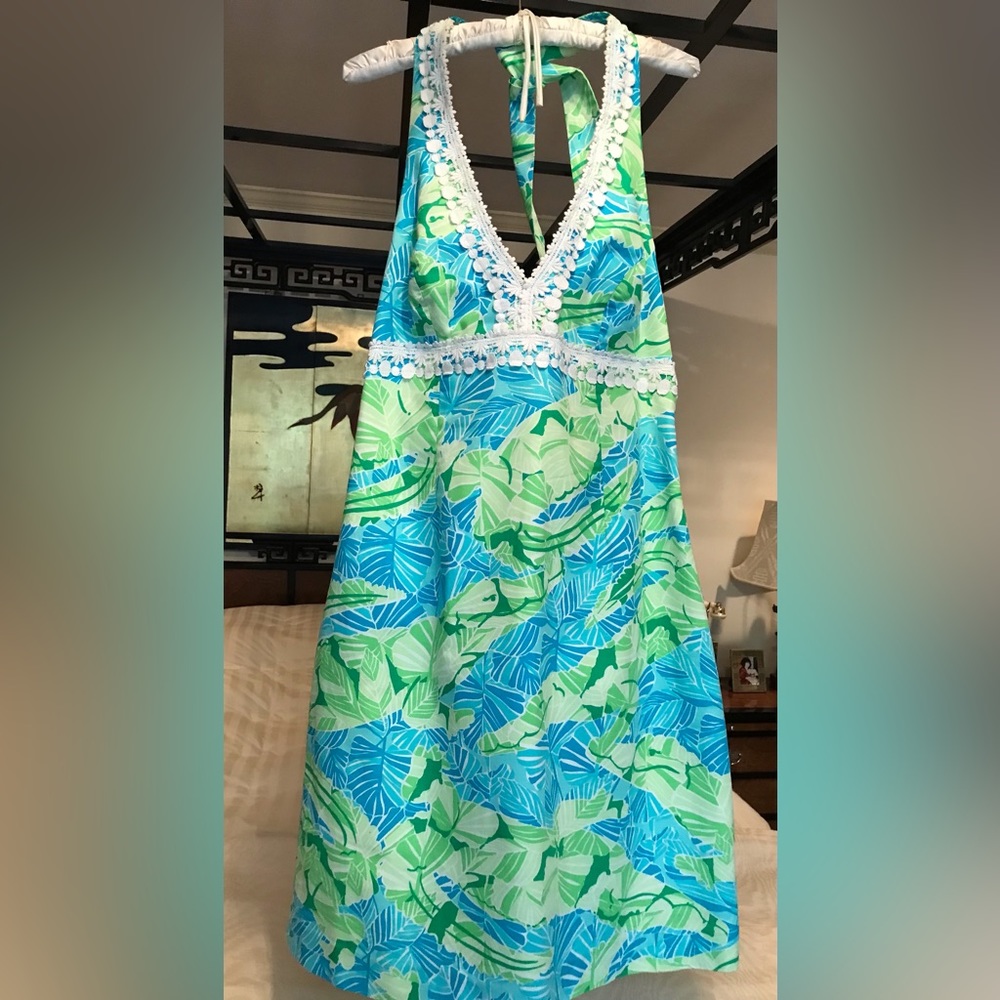 Lilly Pulitzer halter stye sundress size 8
